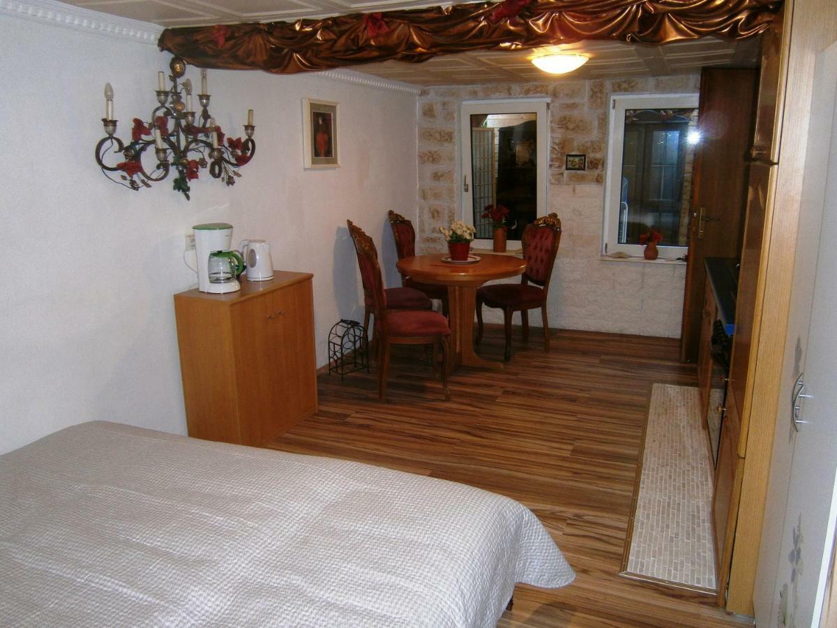 Haus Daniela Apartment Клагенфурт Екстериор снимка